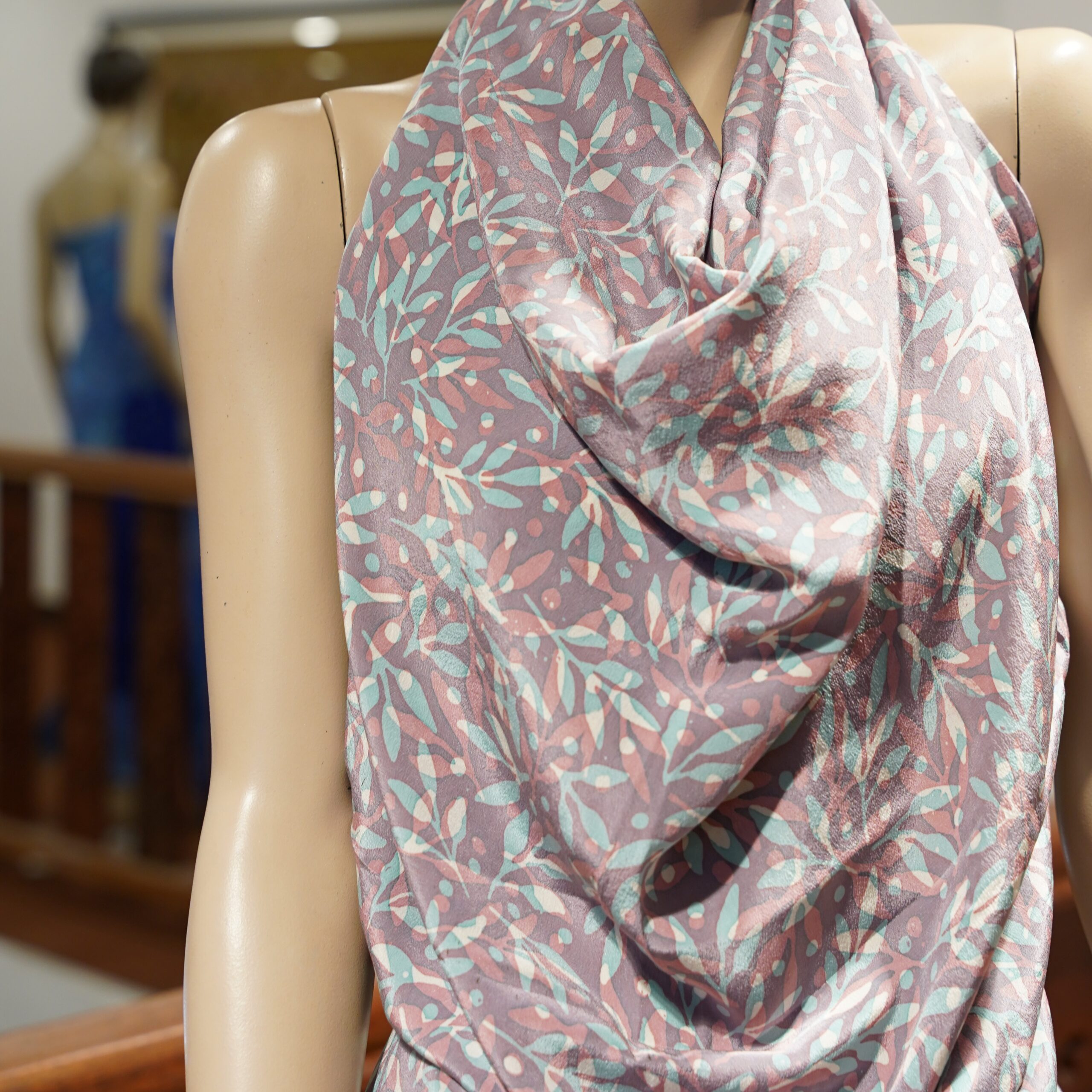 KAIN PASANG BATIK CREPE 2 LAYER - Image 2