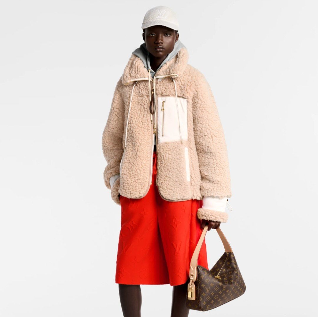 LOUIS VUITTON Slouchy PM - Image 4