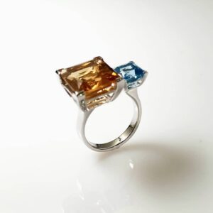 Citrine & Blue Topaz Ring in 375 white gold