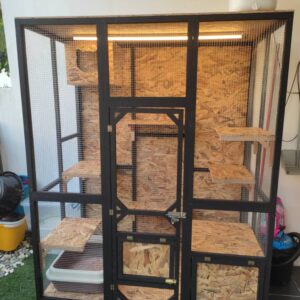 Sangkar kucing kayu (S45)