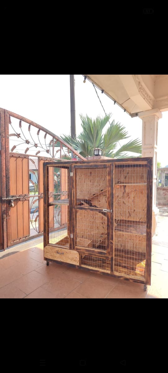 Sangkar kucing kayu (S18)