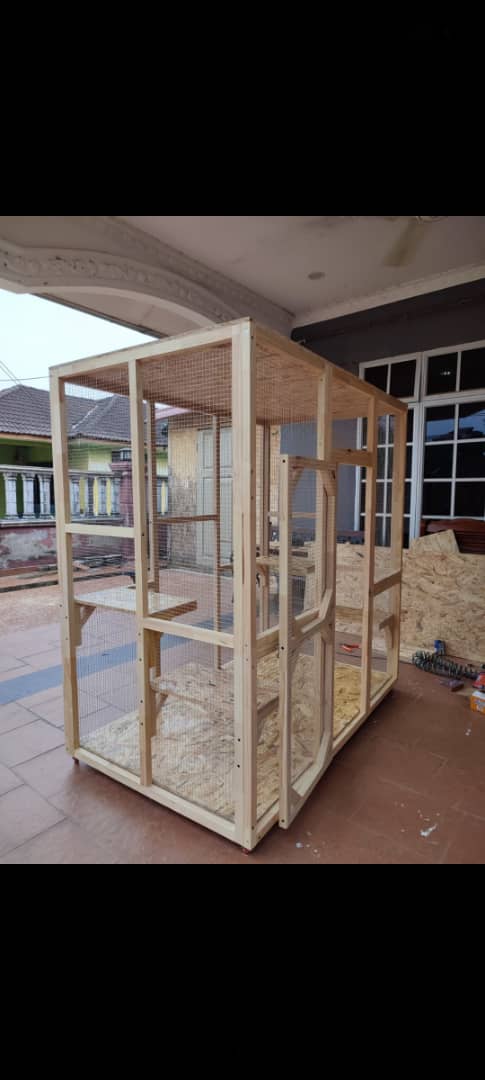 Sangkar kucing kayu (S25)