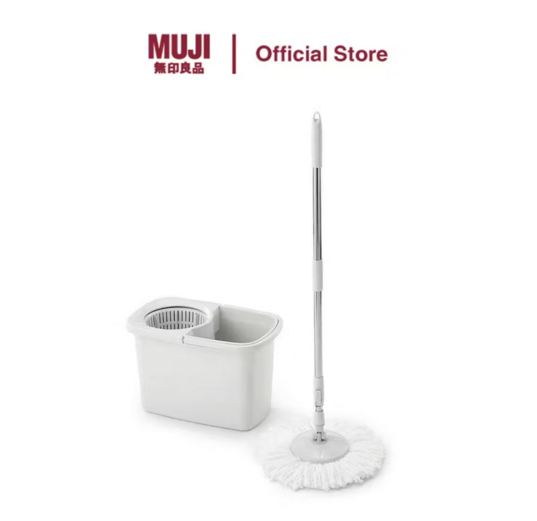MUJI Recycled Polypropylene Mop & Bucket Set