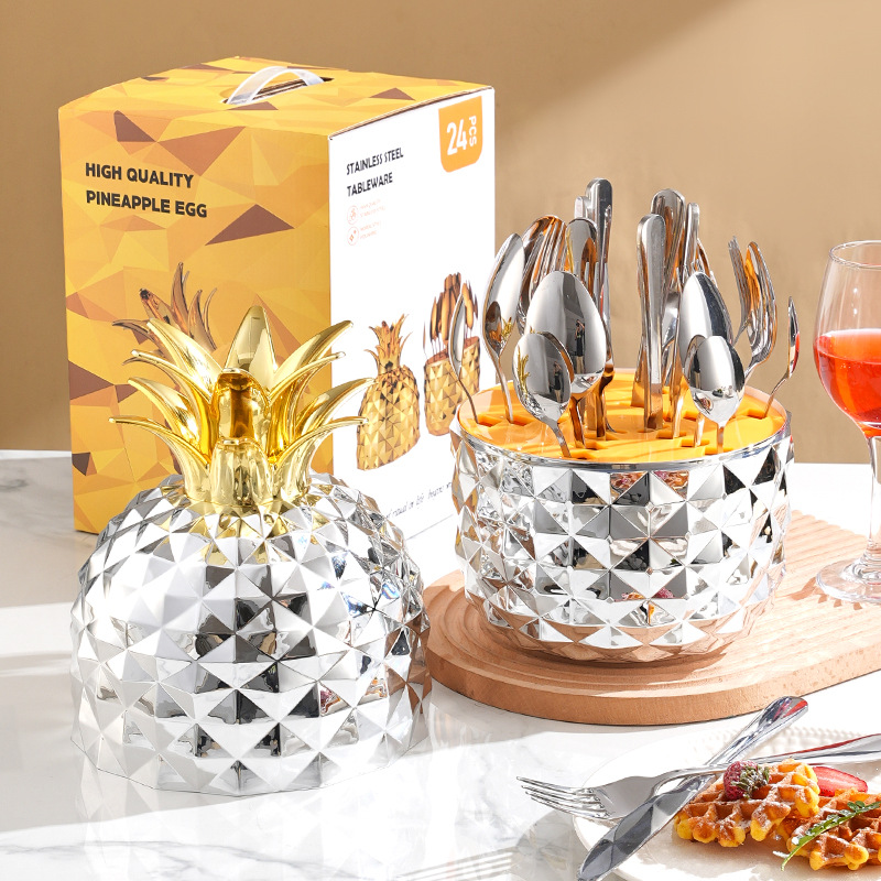 Set Peralatan Makan 24 Keping (Sudu, Garfu & Pisau) Dalam Bekas Peralatan Makan Berbentuk Nanas yang Kreatif