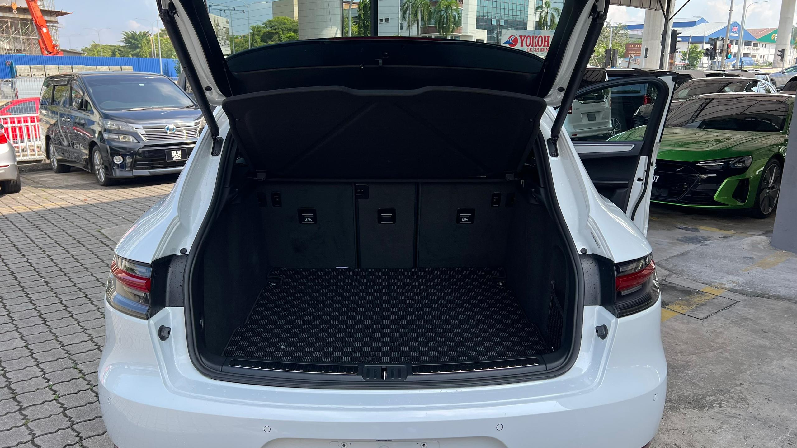 PORSCHE MACAN S / WHITE / 2020 - Image 8